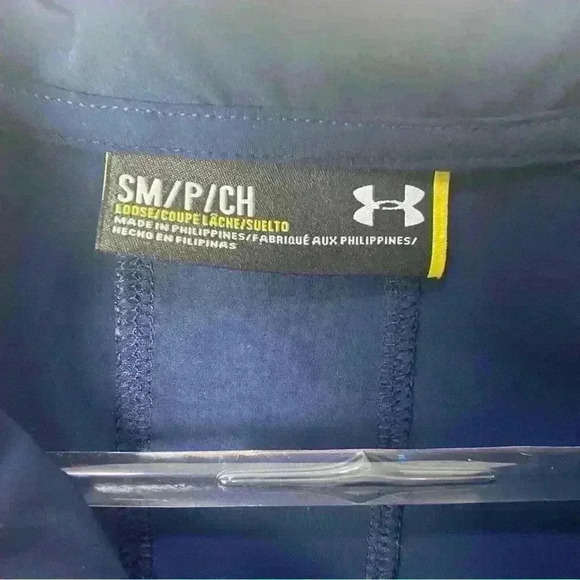 Men's Notre Dame Under Armour Light water resistance Jacket small NWT - Picture 8 of 12